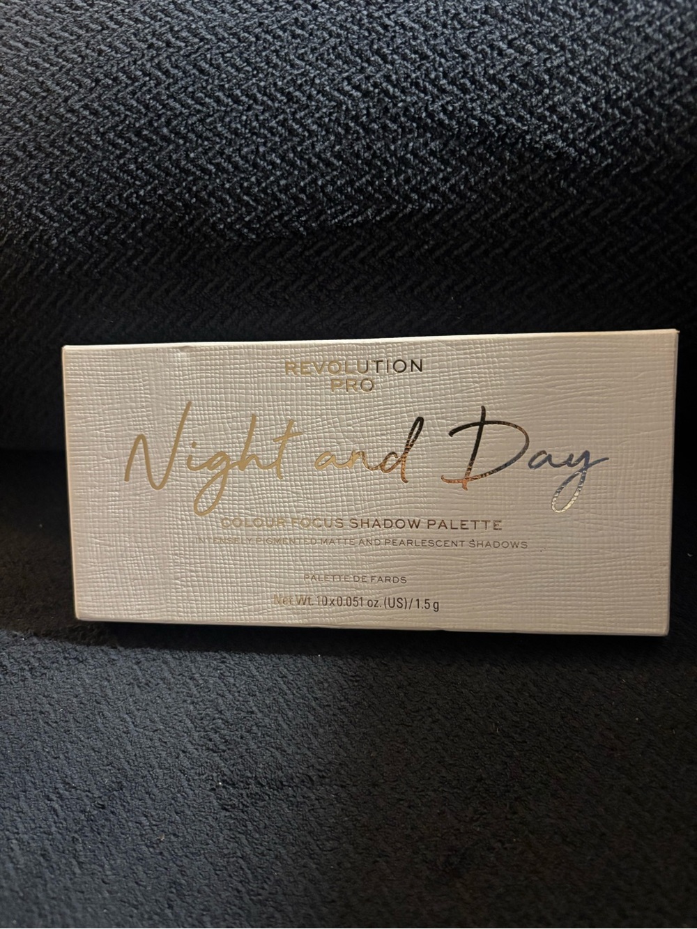Revolution Pro Night and Day Colour Focus Shadow Palette 1.5 g